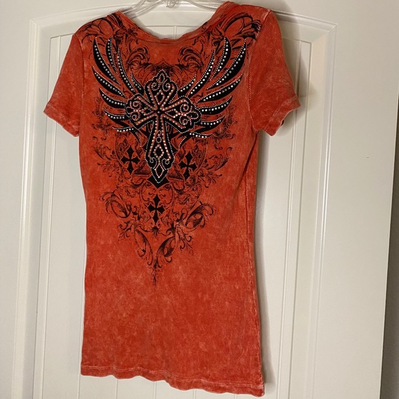 “How Cute!” Women’s Tee - Picture 2 of 3